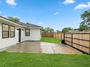 3734 Florinda Street, Houston TX 77021