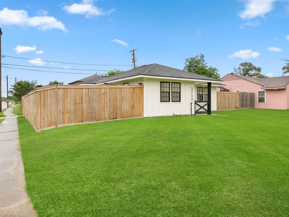 3734 Florinda Street, Houston TX 77021