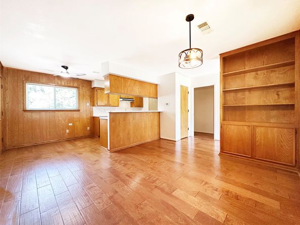 7050 Cole Creek Drive, Houston TX 77092
