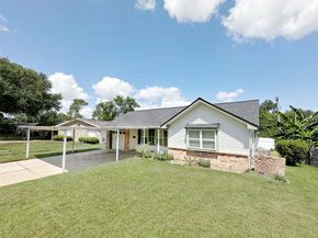 7050 Cole Creek Drive, Houston TX 77092