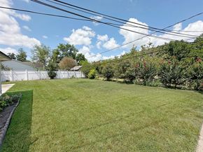 7050 Cole Creek Drive, Houston TX 77092