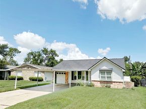 7050 Cole Creek Drive, Houston TX 77092