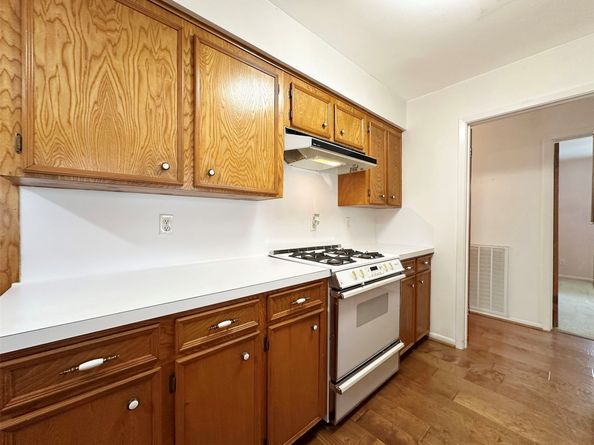 7050 Cole Creek Drive, Houston TX 77092