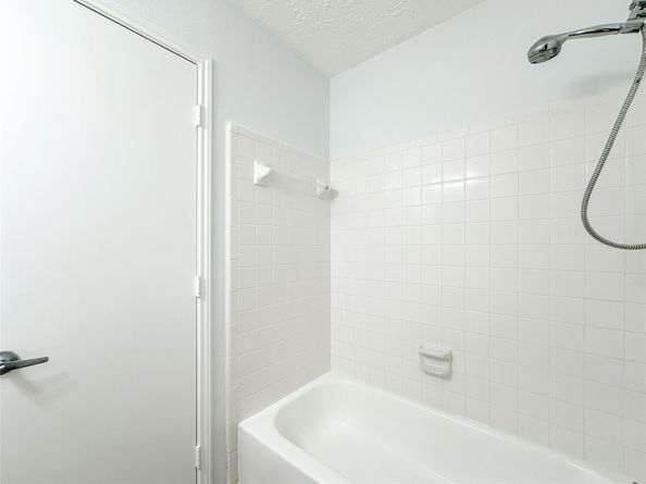 8051 Bay Branch Drive 131, The Woodlands TX 77382