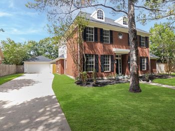 3402 Lakefield Boulevard