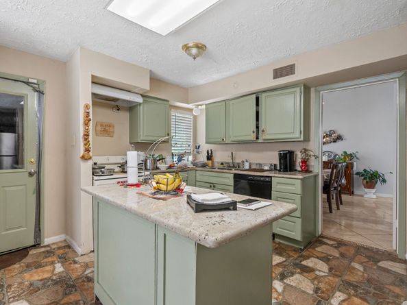 13103 Creekview Park Drive, Houston TX 77082