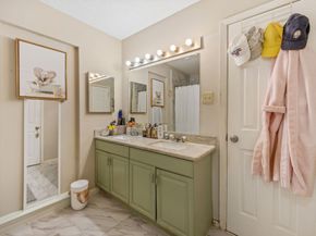 13103 Creekview Park Drive, Houston TX 77082