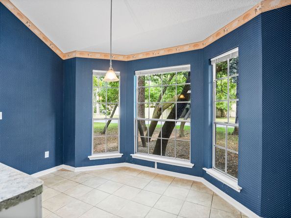 22 S Rain Forest Court, The Woodlands TX 77380