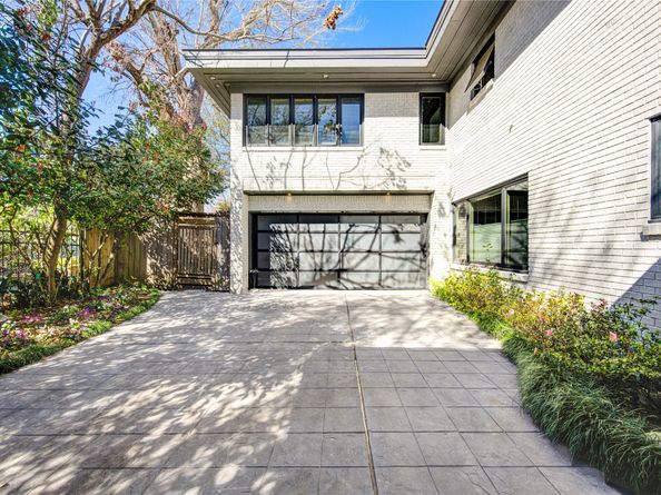 2500 Glen Haven, Houston TX 77030