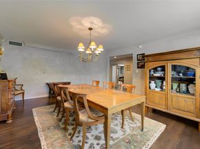 2500 Glen Haven, Houston TX 77030