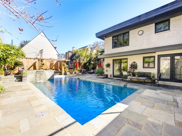 2500 Glen Haven, Houston TX 77030