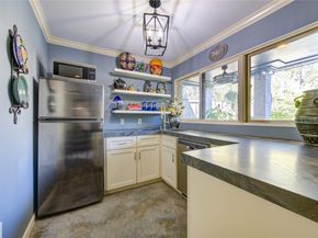2500 Glen Haven, Houston TX 77030