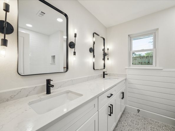 2007 Ottawa Lane, Houston TX 77043