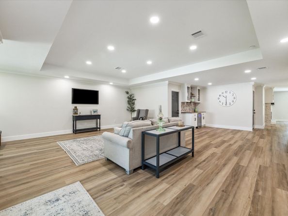 2007 Ottawa Lane, Houston TX 77043