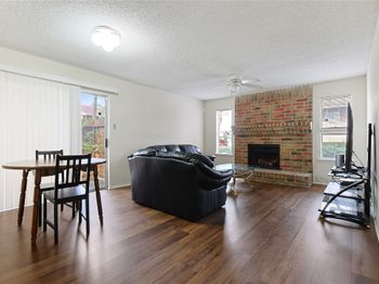 10555 Turtlewood Court