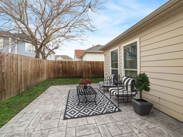 6106 Stilson Branch Lane, Houston TX 77092