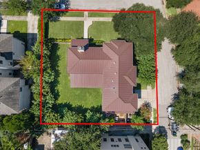 2101 Dickey Place, Houston TX 77019