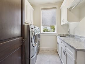 2101 Dickey Place, Houston TX 77019