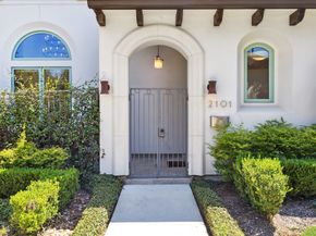2101 Dickey Place, Houston TX 77019