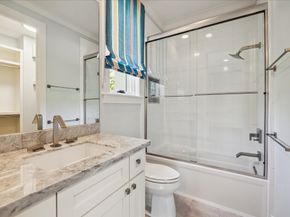 2101 Dickey Place, Houston TX 77019