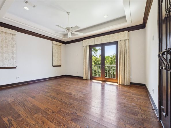 2101 Dickey Place, Houston TX 77019