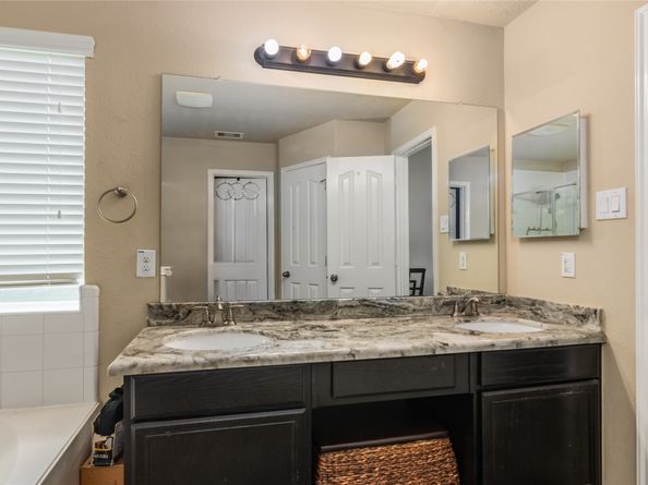 6446 Capridge Drive, Houston TX 77048