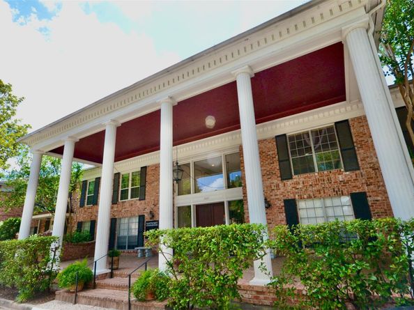 2822 Briarhurst Drive 44, Houston TX 77057