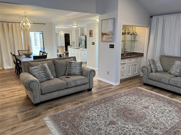11654 Manor Park Drive, Houston TX 77077