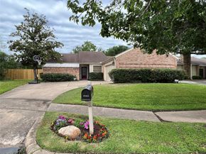 11654 Manor Park Drive, Houston TX 77077