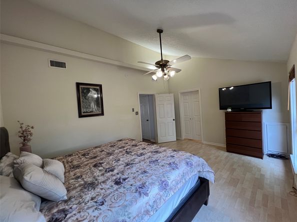 11654 Manor Park Drive, Houston TX 77077