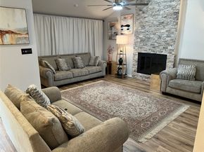 11654 Manor Park Drive, Houston TX 77077