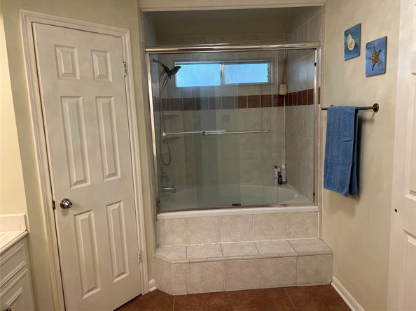 11654 Manor Park Drive, Houston TX 77077