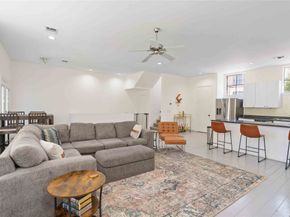 939 Colorado 20, Houston TX 77007