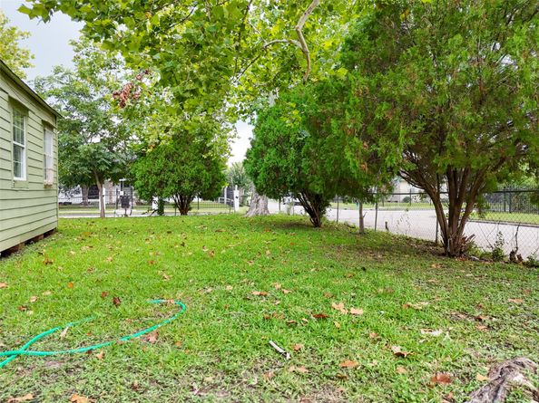 6701 Kernel Street, Houston TX 77087