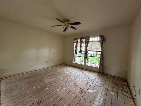 8826 Heatherly Drive, Houston TX 77083