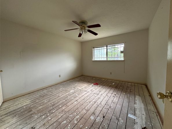 8826 Heatherly Drive, Houston TX 77083