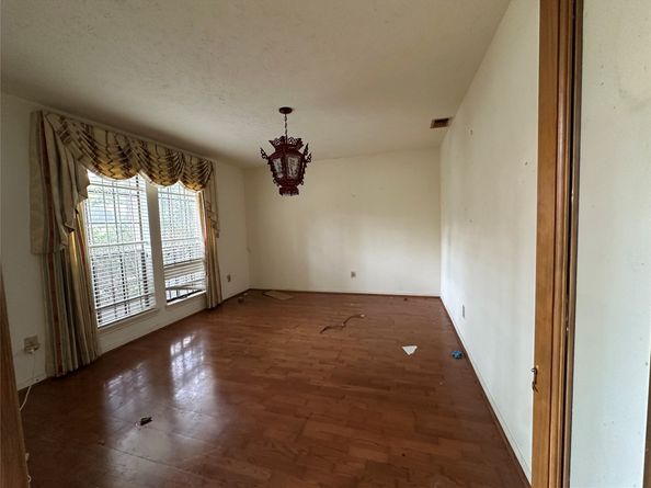 8826 Heatherly Drive, Houston TX 77083