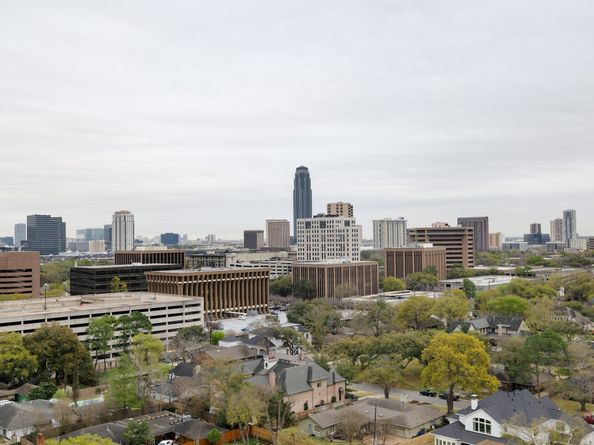 5656 San Felipe Street 1403, Houston TX 77056