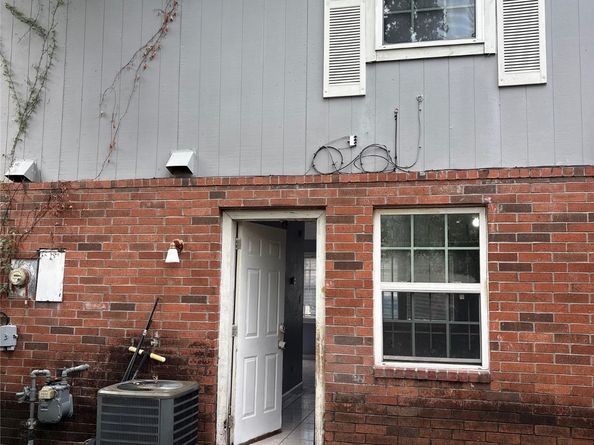 9714 Galaxy Street, Houston TX 77078