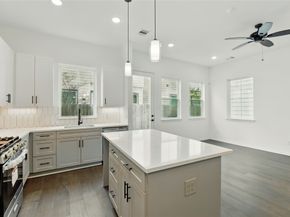 9902 Clark Road I, Houston TX 77076