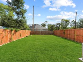 9212 Arvin Street, Houston TX 77028