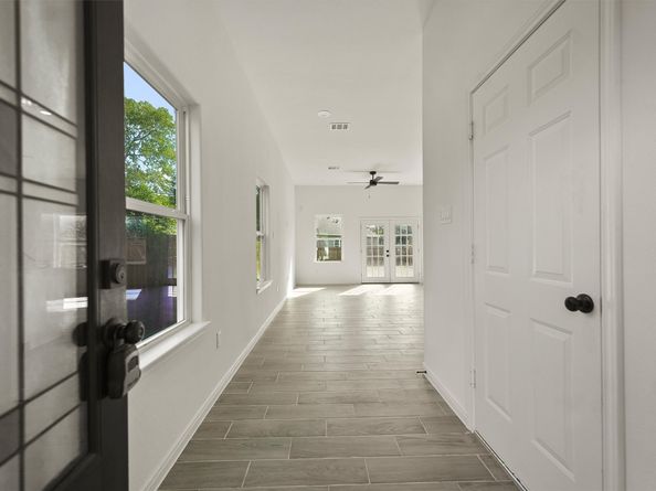 9212 Arvin Street, Houston TX 77028