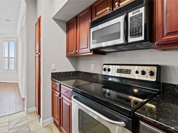 7575 Kirby Drive 2202, Houston TX 77030
