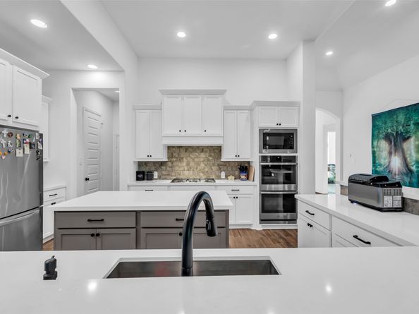 23419 Timbarra Glen Drive, New Caney TX 77357