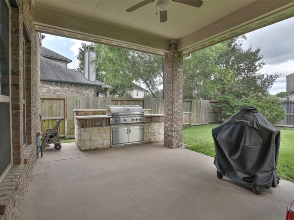 1927 Lora Meadows Court, Spring TX 77386
