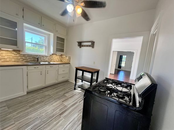 5125 Polk Street, Houston TX 77023