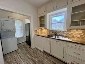 5125 Polk Street, Houston TX 77023