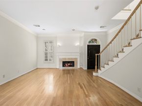 3350 Maroneal Street, Houston TX 77025