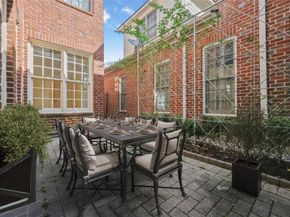 3350 Maroneal Street, Houston TX 77025