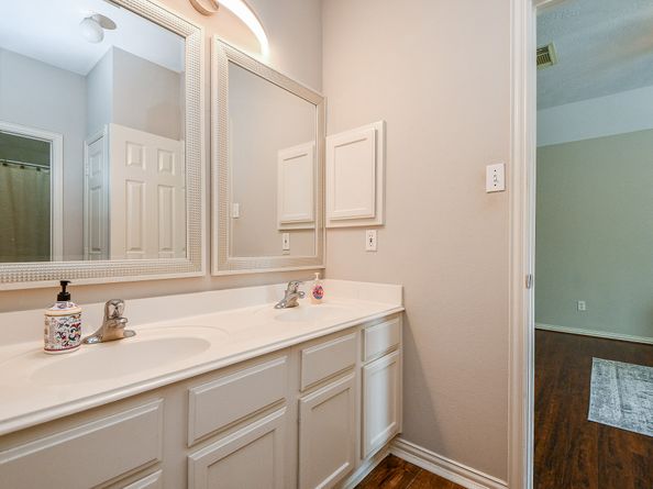 14103 Sherburn Manor Drive, Cypress TX 77429